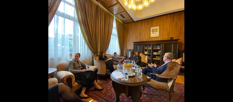 Prijem u Ambasadi_Naslovna.jpg